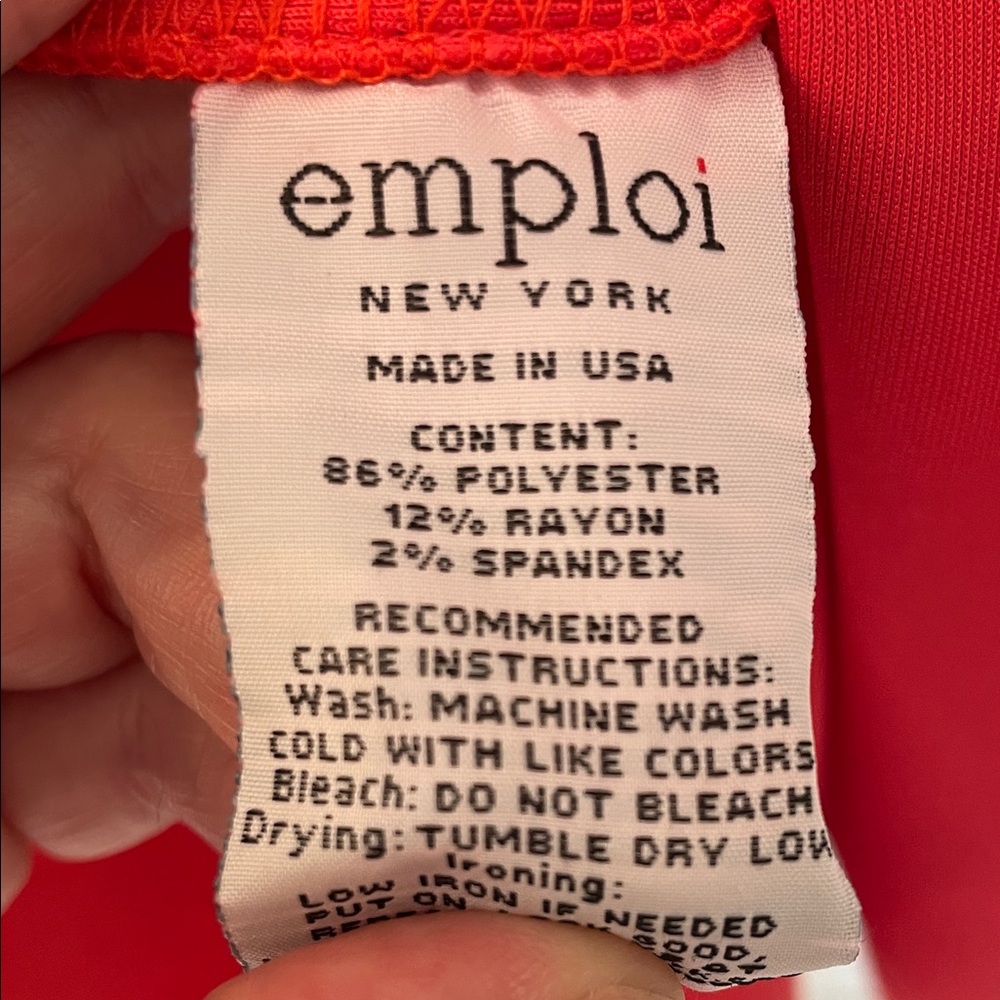 Emploi Button-Front Dress - Picture 7 of 7